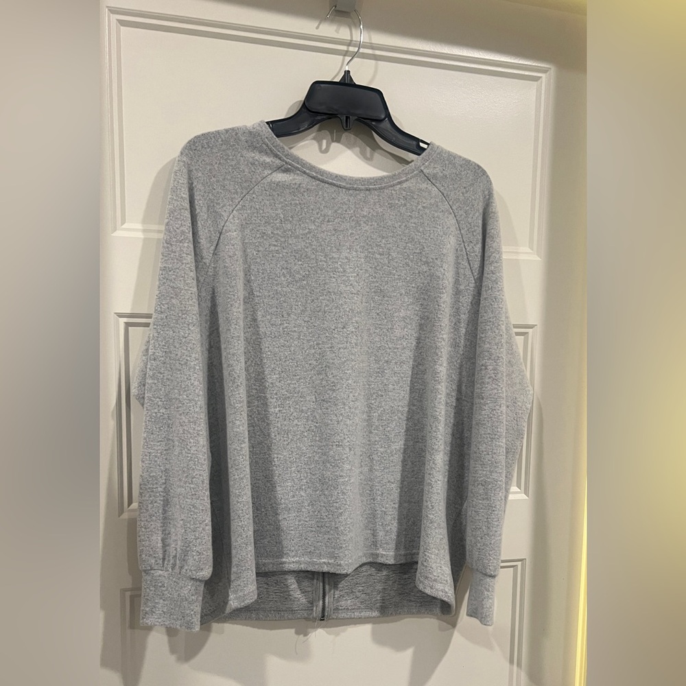 Noisy May Gray Back Zip Sweater